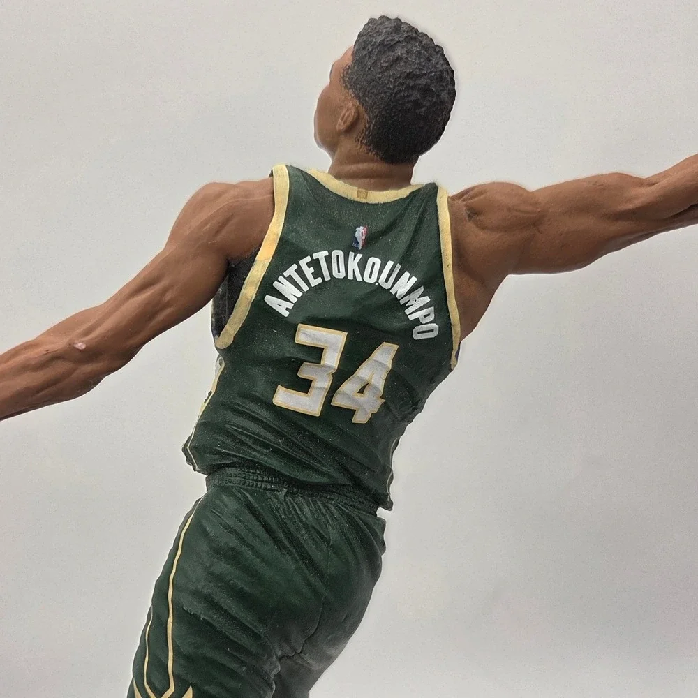 McFarlane Toys NBA Giannis Antetokounmpo Milwaukee Bucks Figure Dunking 34 Green